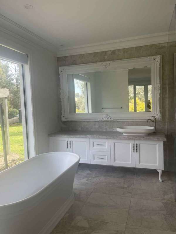 23002-Bathroom 10